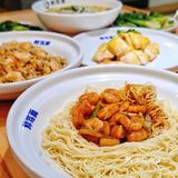 鲜笃酸菜鱼火爆魔都 性价比超值！ 