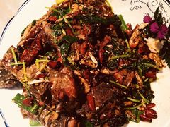 -小鱼儿海鲜港(新村十区店)