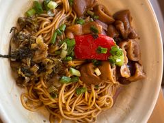 -佬钱湾仔(衣裳街店)