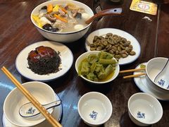 -咸亨酒店•非遗绍兴菜•中华老字号(堂吃餐厅)