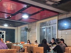 大堂-昱龙大盆牛蛙馆(三兴街总店)