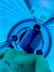 -极昼美黑24H日晒沙龙