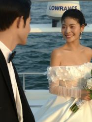 -至臻微拉婚纱摄影