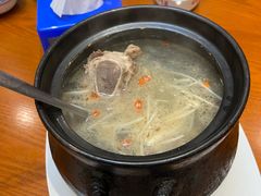 -老火大骨头汤馆