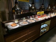 -领鲜活海鲜榴莲自助火锅(东门店)