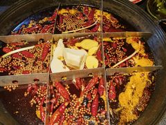 -利姐牧牛匠老火锅(兰花店)