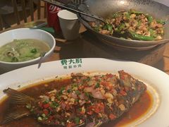 -费大厨辣椒炒肉(万家丽一店)