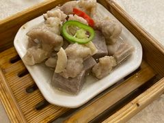 -东豪园林海鲜酒家(南港路辅路店)