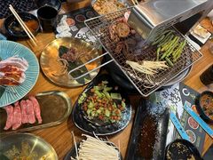 -合易泓烤肉·海肠捞饭(火车站店)