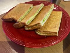 咖椰吐司-HELLO 27 意面·沙拉·帕尼尼