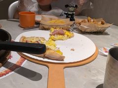 -必胜客(尹山湖歌林公园店)
