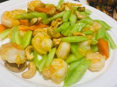 -老六饭店(翠通路店)