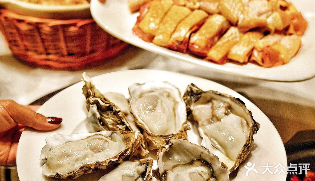 魔都探店｜上海滩蕞好吃的生蚝🐔煲！