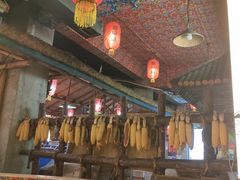 -鱼窝棚柴火铁锅炖(富山屯店)