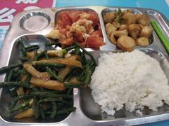 -北京外国语大学东院食堂