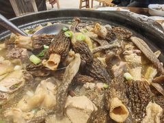 -乡土特色.冷锅鱼.牦牛肉汤锅