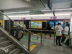 -建设三路(地铁站)