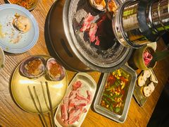 -鑫釜山海鲜烧烤(鑫丰国际店)