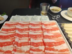 -鲜入唯煮·港式海鲜牛肉火锅(金宝街店)
