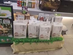零售区-老乡鸡(紫桐新村店)