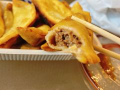 -老新隆牛肉锅贴(新街口店)