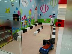 -上海宝宁宝马4S店