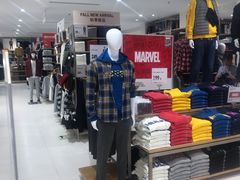 -优衣库(上海金桥国际商业广场店)