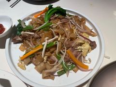 -八府香鸭·啫啫煲(华山路店)