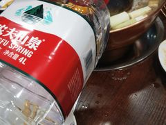 -楼外楼大刀肉传统火锅居(幸福街店)