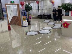 -茂菊口腔连锁(浦东南路店)