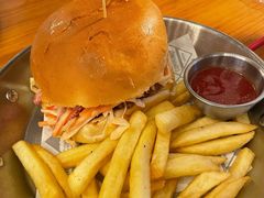 幻师炸鸡汉堡-COMMUNE幻师(五角场店)