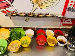 自助调料区-钢五区节子串串香(环球汇·天誉店)