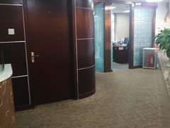 -中国工商银行(青岛香港中路阳光支行)