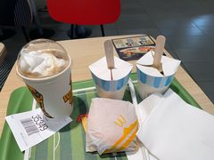 -麦当劳(轻轨曹杨路店)