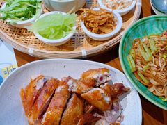 -包整·丝娃娃(一览甲秀楼风景店)