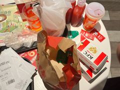-肯德基(中纬店)