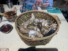 -蚝堡·生蚝海鲜烧烤物种起源•海肠捞饭(刘公岛店)