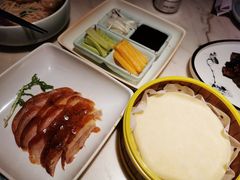 -韵秋荷(宝山龙湖天街店)