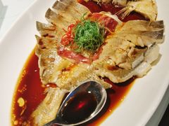 -江上荟·创意中国菜(绿地缤纷城店)