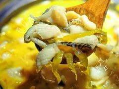 -九锅一堂酸菜鱼(学府凯德店)