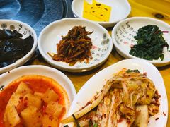 -故乡家韩国料理(丹东街店)