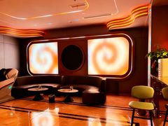 -圣地雅歌KTV(市府广场店)