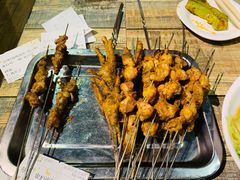 -郑享吃烧烤烩面(红专路店)