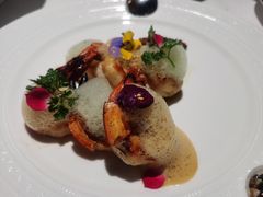 干葱白葡萄轻炒九节虾-Mogul Eatery·大亨餐酒馆