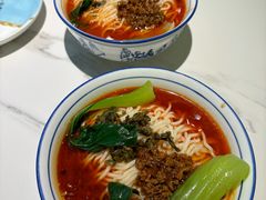 -川人百味(金安中央大街店)