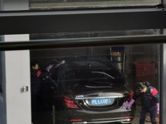 -上海德星奔驰(江杨南路店)