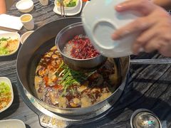 -老船舫·现做活鲜鱼馆(东郊记忆店)