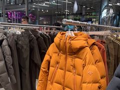 -迪桑特DESCENTE(北京三里屯BLANC店)