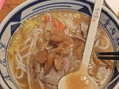 -鑫花溪牛肉米粉(印象水街都心荟店)
