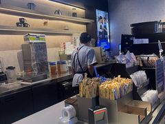 -瑞幸咖啡(深圳宝安机场国内到达厅店)